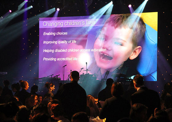 Hauts écrans menés d'intérieur SMD3528 de la définition P4.8mm pour la location