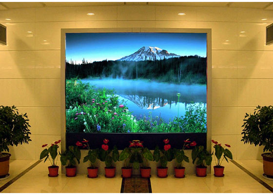 P5 1R1G1B intérieur LED Affichage Digital Screen Billboard avec CE, RoHs