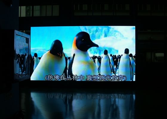 P6mm SMD 3 dans des écrans d'intérieur polychromes de 1 affichage vidéo de Digital LED